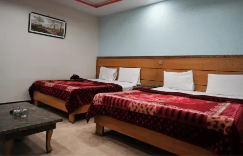 Room for Four, Comfort for All