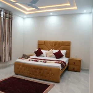 Live Like a Local in Cozy Comfort