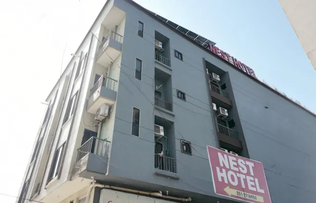 Nest Hotel